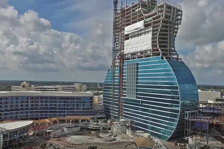 Proses konstruksi Seminole Hard Rock Hotel & Casino