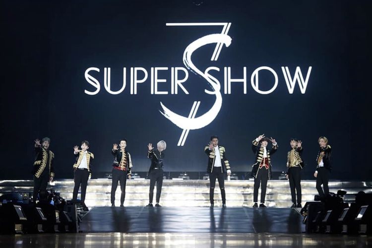 Boyband asal Korea Selatan Super Junior menggelar konser Super Show 7S di Indonesia Convention Exhibition (ICE), BSD, Tangerang, Banten, Sabtu (15/6/2019).
