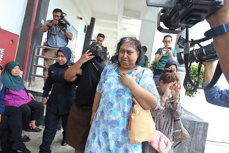 S Ambika, majikan TKI Adelina Sau yang tewas 11 Februari, ketika menghadiri persidangan di Pengadilan Bukit Mertajam, Malaysia, Rabu (21/2/2018).