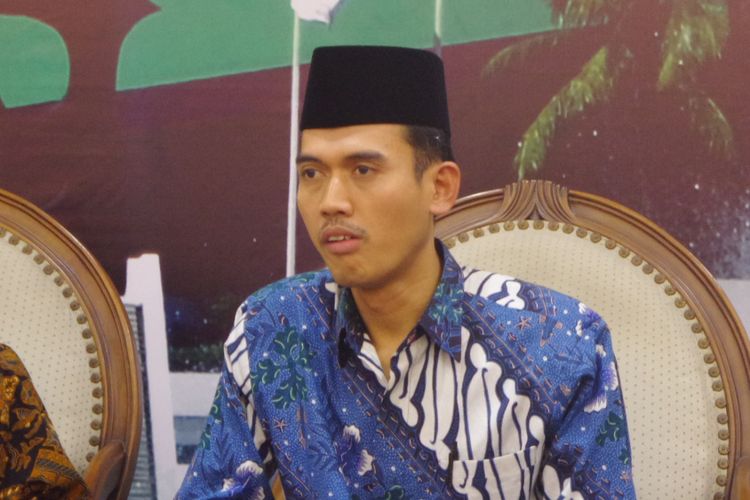 Sekretaris Komisi Fatwa MUI, Asrorun Niam di Kompleks Parlemen, Senayan, Jakarta, Selasa (1/8/2017).