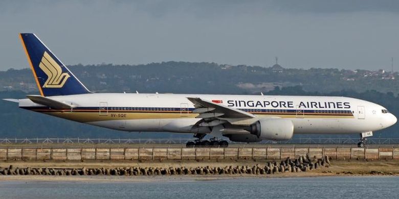 Pesawat Boeing 777-200 ER milik Singapore Airlines