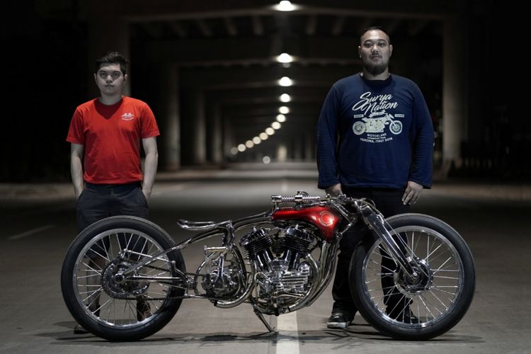 Andhika Pratama dan Lufti Ardika, builder iconic bike Suryanation Motorland 2018