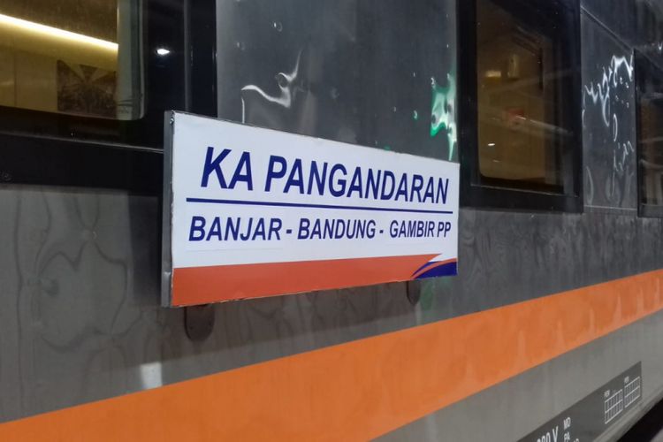 PT Kereta Api Indonesia (KAI) resmi meluncurkan kereta api (KA) Pangandaran relasi Jakarta-Bandung-Banjar, Rabu (2/1//2019). 