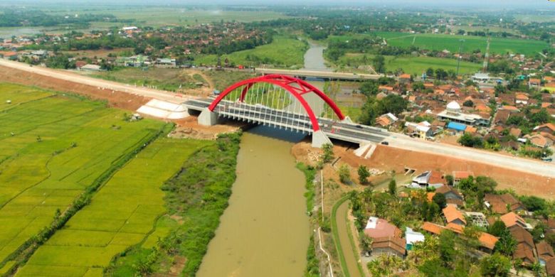 Jembatan Kalikuto di Tol Batang-Semarang