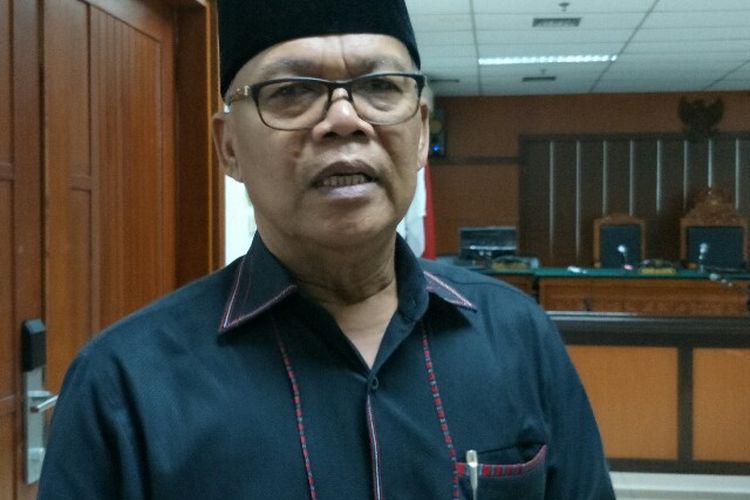 Caleg Gerindra sekaligus anggota Komisi E DPRD DKI Jakarta, Mohammad Arief usai sidang atas kasus pelanggaran kampanye di Pengadilan Negeri Jakarta Barat pada Rabu (5/12/2018).