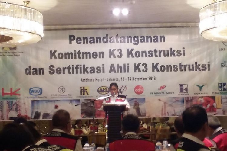 Direktur Jenderal Bina Konstruksi Kementerian PUPR Syarif Burhanuddin pada acara Penandatanganan Komitmen K3 Konstruksi dan Sertifikasi Ahli K3 Konstruksi Batch IV, Selasa (13/11/2018) di Jakarta.