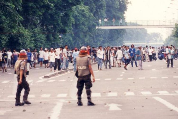 Ilustrasi: Kerusuhan Mei 1998
