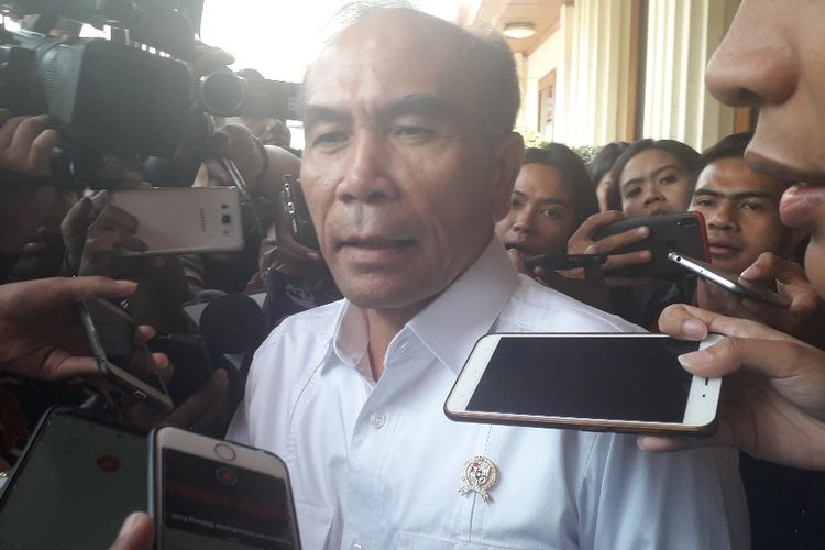 Kepala Badan Siber dan Sandi Negara Hinsa Siburian di Kantor Kemenko Polhukam, Jumat (30/8/2019).