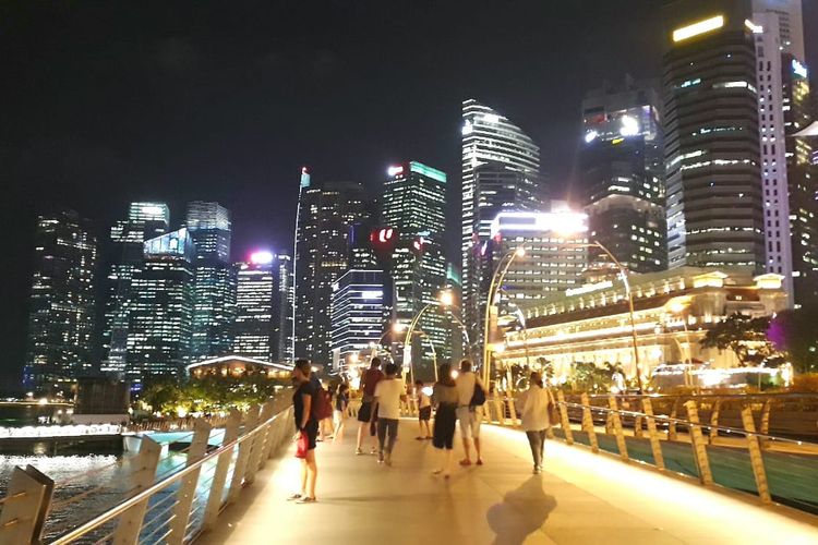 Perkantoran di Singapura.