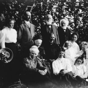 Keluarga Blackwell pada 1906. (The Schlesinger Library, Radcliffe Institute, Harvard University)