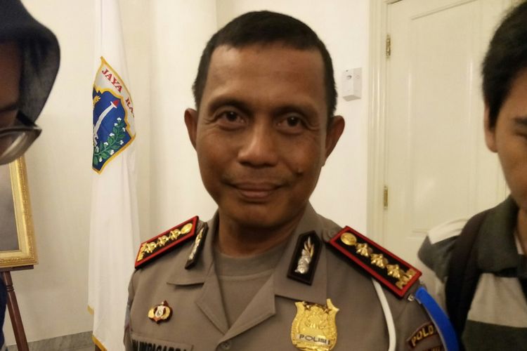 Direktur Lalu Lintas Polda Metro Jaya Kombes Pol Halim Pagarra di Balai Kota DKI Jakarta, Jalan Medan Merdeka Selatan, Rabu (1/11/2017).