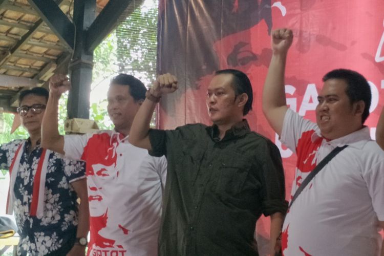 Kelompok relawan yang menamakan dirinya sebagai Presidium Nasional Gatot Nurmantyo untuk Rakyat (GNR) mendeklarasikan dukungan terhadap mantan Panglima TNI Jenderal (Purn) Gatot Nurmantyo sebagai calon presiden (capres) di Pilpres 2019.