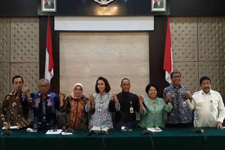 Panitia seleksi calon pimpinan KPK umumkan peserta yang lolos tes psikologi di Gedung Kementerian Sekretariat Negara, Senin (5/8/2019).