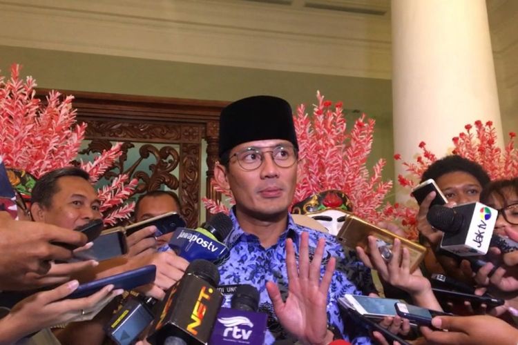 Wakil Gubernur DKI Jakarta Sandiaga Uno di Balai Kota DKI Jakarta, Jalan Medan Merdeka Selatan, Jumat (10/11/2017).