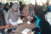 Seperti Pemilu, Belanja di Pasar Murah Ini Harus Celupkan Jari ke Tinta