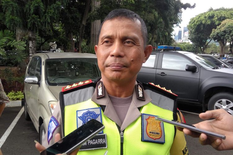 Direktur Lalu Lintas Polda Metro Jaya Kombes Halim Pagarra