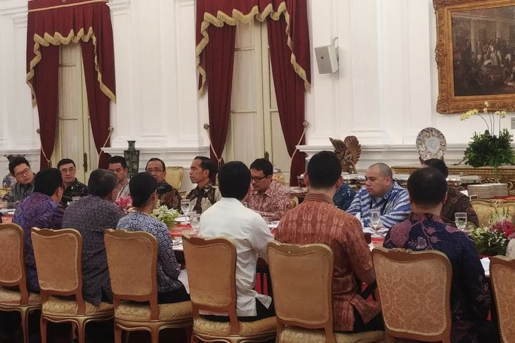 Presiden Joko Widodo bertemu dengan generasi kedua para konglomerat, di Istana Merdeka, Jakarta, Senin (27/8/2018).