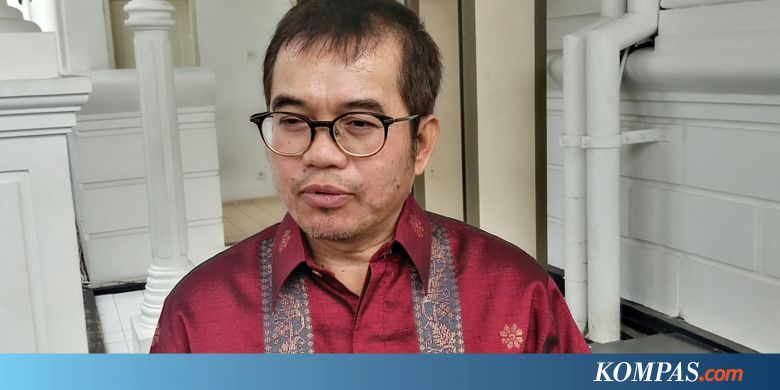 Yudi Latif Mengundurkan Diri dari Jabatan Kepala BPIP