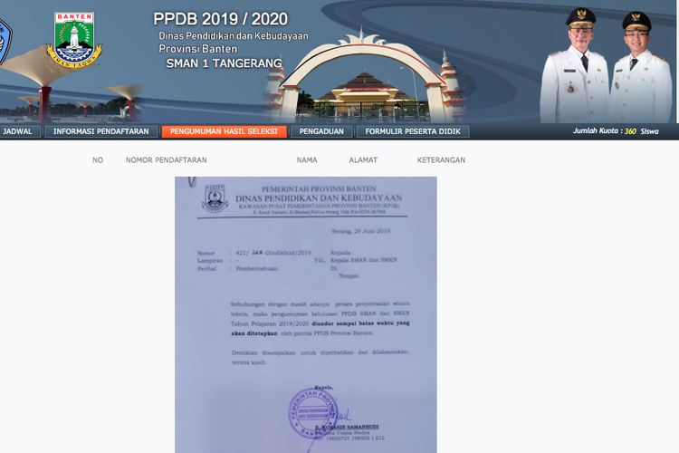SMAN 1 Tangerang menunggah surat pengumuman Dinas Pendidikan terkait penundaan hasil seleksi PPDB 2019 jenjang SMA dan SMK di Provinsi Banten (29/6/2019).