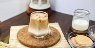 7 Cafe Dekat UGM, Cocok untuk Nugas atau Rapat 