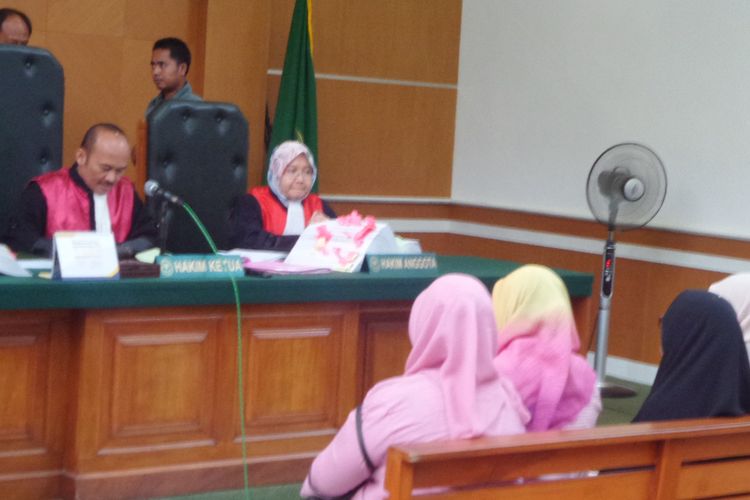 Jaksa penuntut umum menghadirkan 4 saksi dalam sidang perkara First Travel di PN Depok, Senin (12/3/2018).