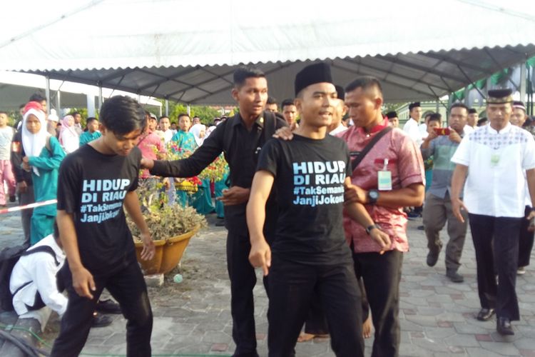 2 Mahasiswa yang Ganggu Pidato Jokowi di Pekanbaru Diperiksa Polisi