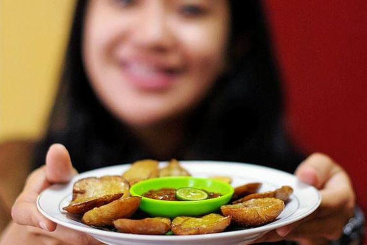 Jengkol goreng pertamak.