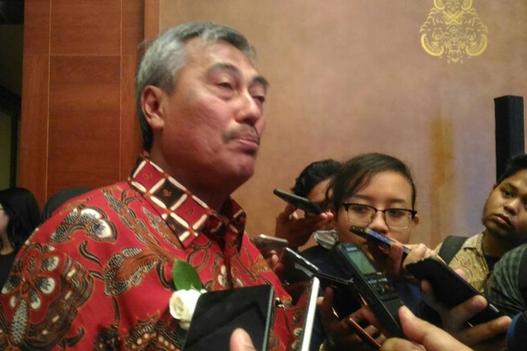 Direktur Utama PT Waskita Toll Road Herwidiakto di Hotel Dharmawangsa Jakarta, Selasa (10/4/2018).