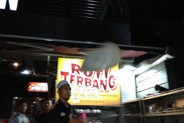 Roti Terbang Satria, di Solo, Jawa Tengah.