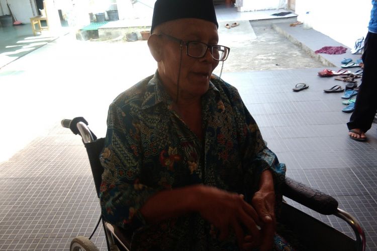 Marwandi orang tua Harjuno Darpito saat ditemui di rumahnya di Dusun Nogosari 1, Bandung, Playen, Gunungkidul