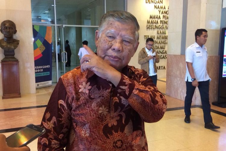 Mantan Wakil Gubernur DKI Jakarta Bunyamin Ramto saat di Balai Kota DKI, Rabu (7/3/2018).