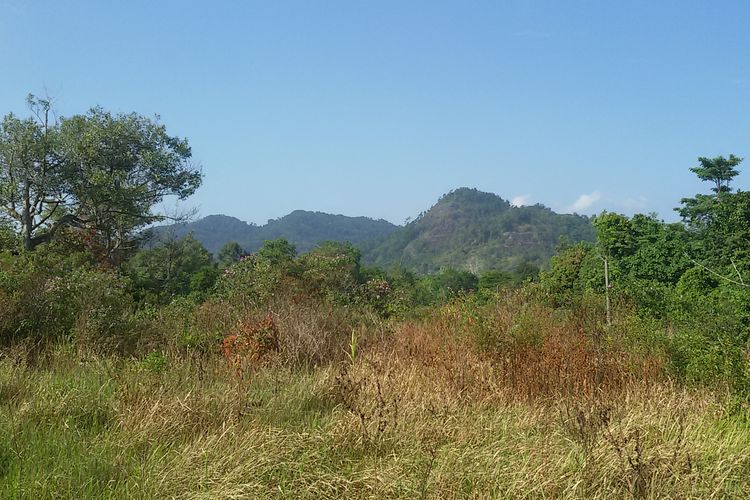 Perbukitan Mangkol di Kabupaten Bangka Tengah, Kepulauan Bangka Belitung, Rabu (31/7/2019).