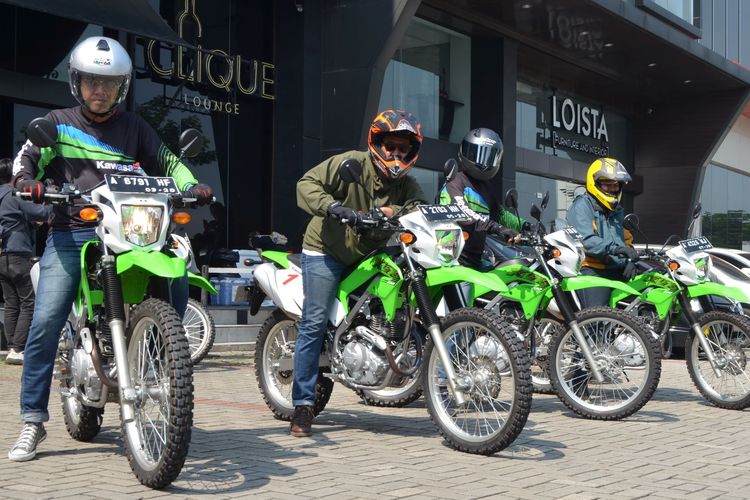 Kawasaki Motor Indonesia optimistis pasar motor dual purpose tetap berkembang.