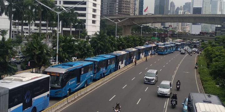 Ini Rute Transjakarta Yang Masih Dialihkan Dan Tak Beroperasi Pagi Ini