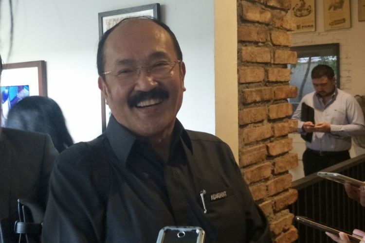 Kuasa hukum tersangka kasus dugaan korupsi e-KTP Setya Novanto, Fredrich Yunadi saat ditemui usai menjadi pembicara dalam diskusi bertajuk Memotret Kinerja KPK di kawasan Cikini, Jakarta Pusat, Senin (4/12/2017).