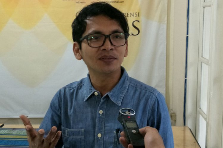Peneliti Setara Institute, Halili, ketika ditemui di kantor Setara Institute, Jakarta, Senin (15/1/2018). 