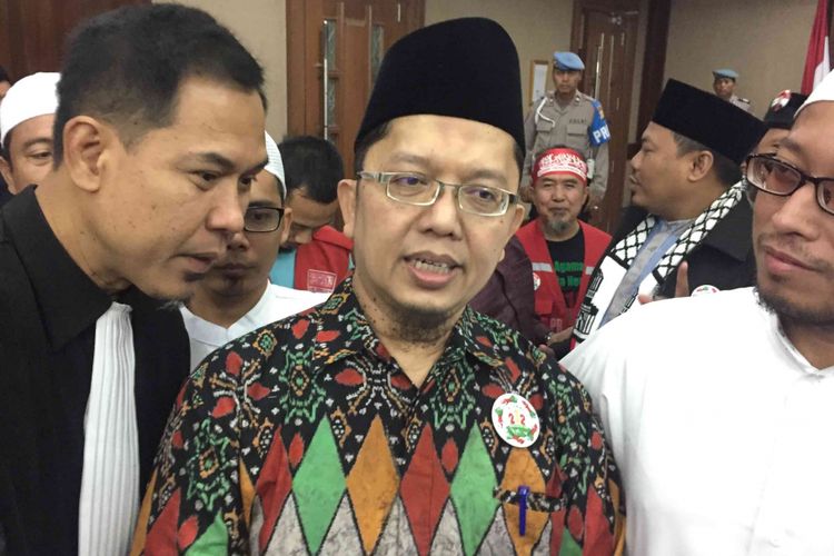 Majelis hakim memvonis bebas terdakwa kasus ujaran kebencian Alfian Tanjung pada  persidangan yang digelar di Pengadilan Negeri Jakarta Pusat, Rabu (30/5/2018).