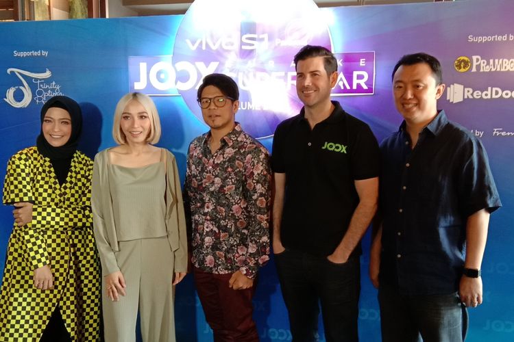 Para mentor Joox Karaoke Superstar Vol 2 seperti Tantri KotaK, Baim, dan Rinni Wulandari di Grand Indonesia, Thamrin, Jakarta Pusat, Selasa (6/8/2019).