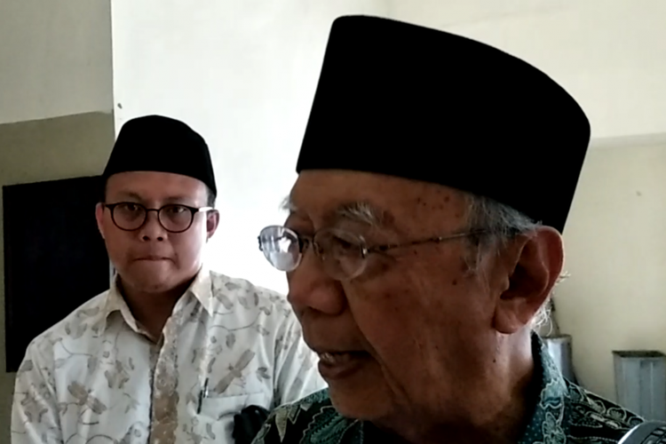 Ketua Tim 9, KH Salahuddin Wahid atau yang akrab disapa Gus Sholah ketika ditemui di Gedung Joang 45, Jakarta, Selasa (21/11/2017). 