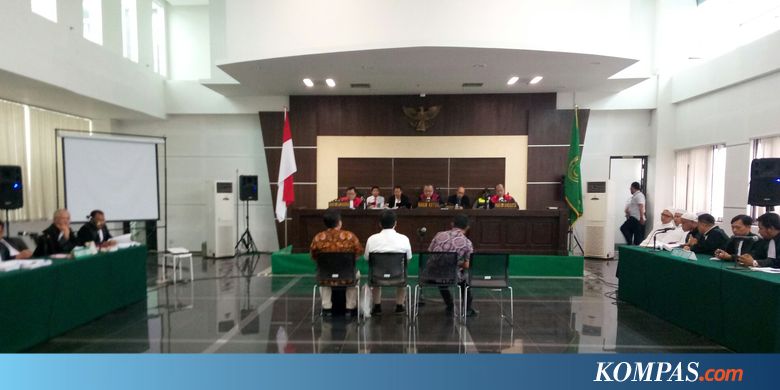 Serunya Perdebatan Bahar bin Smith dengan Saksi Ahli di Persidangan...