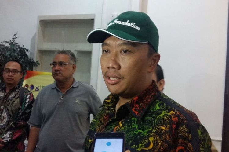 Menpora Imam Nahrawi saat berada di VIP Lancang Kuning Bandara SSK II Pekanbaru, Riau, Senin (24/9/2018).