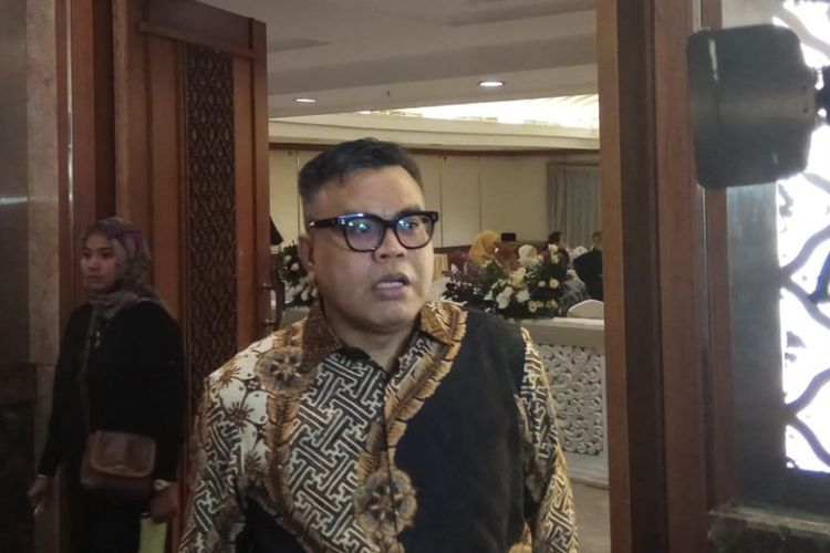 Abdel Achrian saat menghadiri pernikahan putra pertama Mat Solar, Idham Aulia, di Grand Sahid Jaya, Karet Tengsin, Jakarta Pusat, Minggu (21/10/2018).