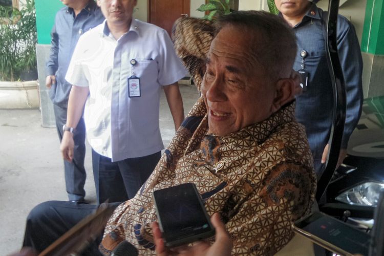 Menteri Pertahanan Ryamizard Ryacudu saat ditemui di Kemenko Polhukam, Jakarta Pusat, Rabu (20/9/2017).