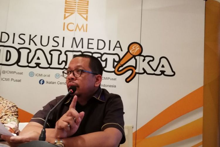 Direktur Eksekutif Indo Barometer Muhammad Qodari pada diskusi media bertema Peta Politik Indonesia: Kiprah ICMI dalam Tahun Politik 2018, di Jakarta, Rabu (7/3/2018). 