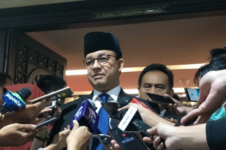Gubernur DKI Jakarta Anies Baswedan di Gedung DPRD DKI Jakarta, Jalan Kebon Sirih, Jakarta Pusat, Senin (24/6/2019).