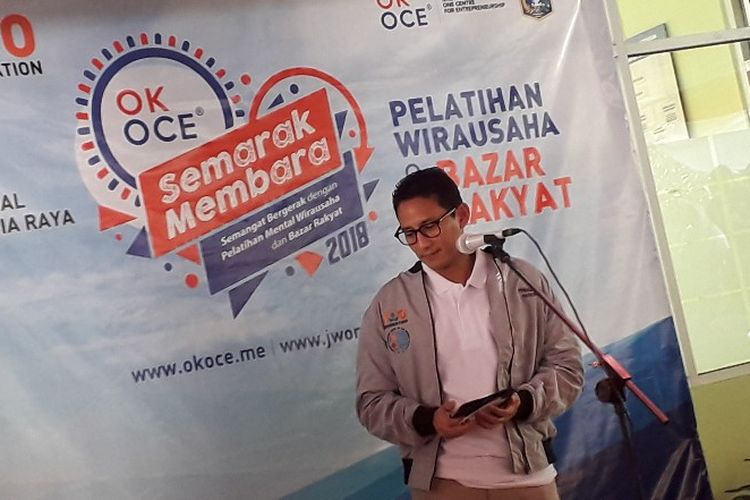 Wakil Gubernur DKI Jakarta Sandiaga Uno saat menghadiri peresmian program OK OCE Semarak Membara di Harapan Mulia, Kemayoran, Jakarta Pusat pada Sabtu (10/2/2018).
