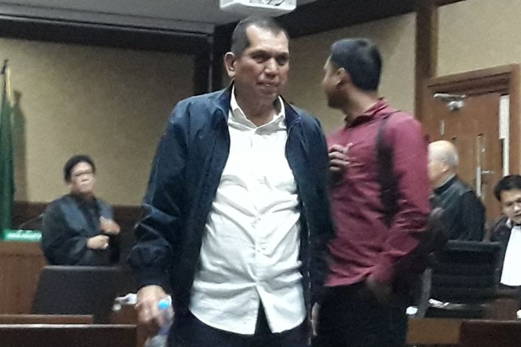 Mantan Ketua Komisi II DPR, Chairuman Harahap di Pengadilan Tipikor Jakarta, Selasa (7/8/2018).