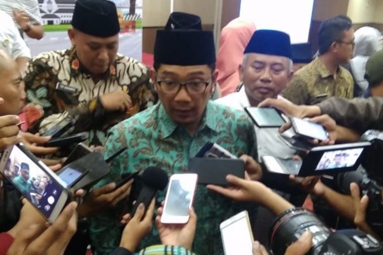 Gubernur Jawa Barat Ridwan Kamil saat ditemui Wartawan di Hotel Horison, Bekasi Selatan, Kota Bekasi, Jumat (16/11/2018).