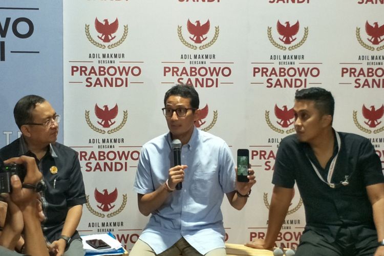 Calon wakil presiden nomor urut 02 Sandiaga Uno saat ditemui di media center Prabowo-Sandiaga, Jalan Sriwijaya I, Jakarta Selatan, Selasa (23/10/2018).