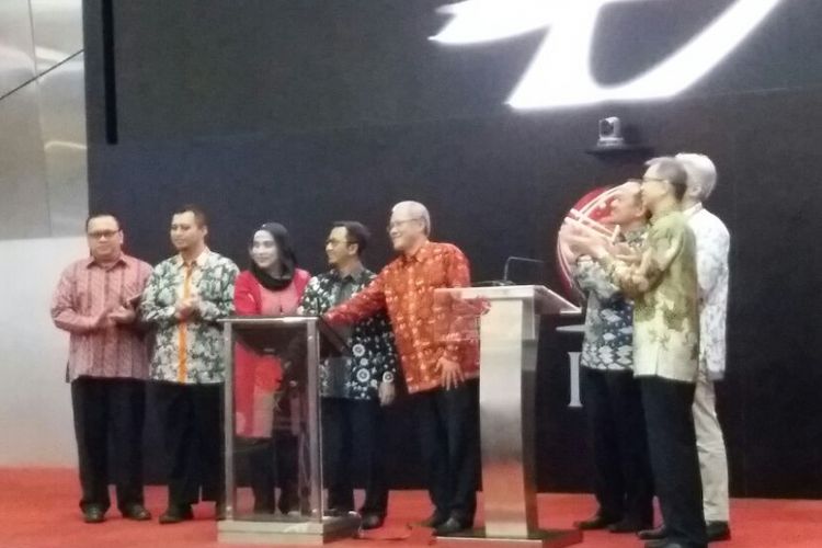 Ustaz Yusuf Mansur di Gedung Bursa Efek Indonesia, Jakarta Senin (4/12/2017)